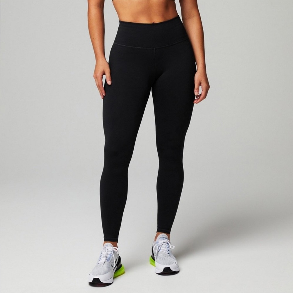 FABLETICS leggings NWT